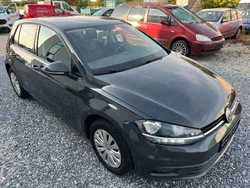 Grau Gebraucht 2018 VW Golf VII Trendline Limousine | 7.499 € (Fairer Preis)