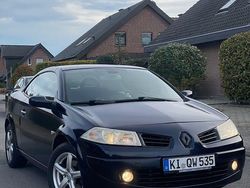 Blau Gebraucht 2007 Renault Mégane Cabriolet Dynamique Cabrio | 2.399 € (Fairer Preis)