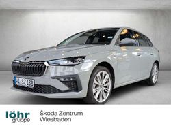 Stahlgrau Gebraucht 2025 Skoda Scala Tour Kleinwagen | 29.990 € (Teuer)