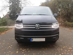 Schwarz Gebraucht 2016 VW Multivan Generation Six Van / Kleinbus | 26.700 € (Teuer)