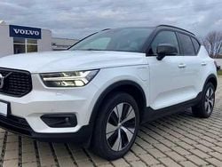 Weiß Gebraucht 2020 Volvo XC40 R-Design SUV | 25.490 € (Superpreis)