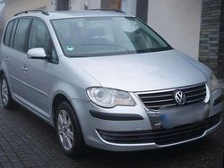 Silber Gebraucht 2007 VW Touran Van / Kleinbus | 2.900 € (Fairer Preis)