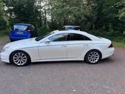 Weiß Gebraucht 2008 Mercedes CLS320 AMG Limousine | 7.999 € (Fairer Preis)