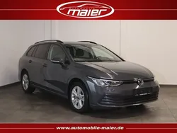 Grau Gebraucht 2021 VW Golf VIII Life Kombi | 17.700 € (Guter Preis)