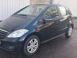 Schwarz Gebraucht 2012 Mercedes A160 Limousine | 3.800 € (Teuer)