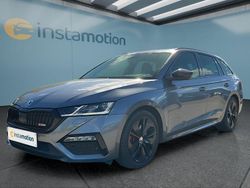 Grau Gebraucht 2022 Skoda Octavia Kombi | 34.049 € (Fairer Preis)