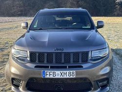 Gebraucht 2019 Jeep Grand Cherokee SRT SUV | 44.444 € (Etwas zu teuer)