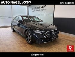 Obsidianschwarz Gebraucht 2024 Mercedes E220 Avantgarde Limousine | 47.586 € (Superpreis)