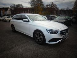 Weiß Gebraucht 2022 Mercedes E220 Avantgarde Kombi | 19.900 € (Fairer Preis)