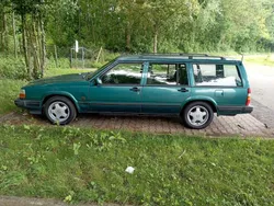 Grün Gebraucht 1994 Volvo 940 Kombi | 4.900 €