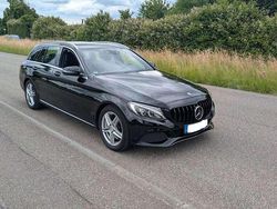 Schwarz Gebraucht 2016 Mercedes C400 Kombi | 19.880 € (Superpreis)
