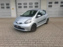 Silber Gebraucht 2008 Toyota Aygo Kleinwagen | 2.500 € (Fairer Preis)