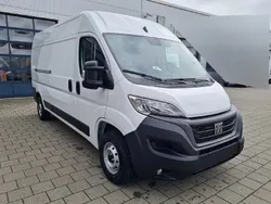 Weiss Gebraucht 2023 Fiat Ducato Easy Van | 32.249 € (Fairer Preis)
