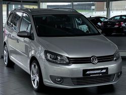 Silber Gebraucht 2010 VW Touran Highline Van / Kleinbus | 9.999 € (Etwas zu teuer)
