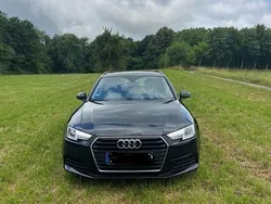 Schwarz Gebraucht 2018 Audi A4 Comfort Kombi | 18.100 € (Fairer Preis)