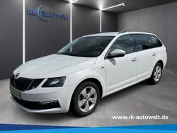 Weiß Gebraucht 2019 Skoda Octavia Soleil Kombi | 16.980 € (Fairer Preis)
