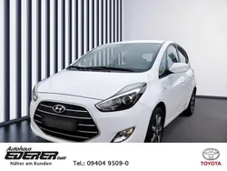 Weiss Gebraucht 2015 Hyundai ix20 Trend Van / Kleinbus | 12.450 € (Fairer Preis)