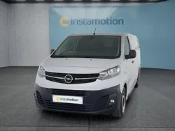 Weiß Gebraucht 2024 Opel Vivaro Edition Van | 25.449 € (Teuer)