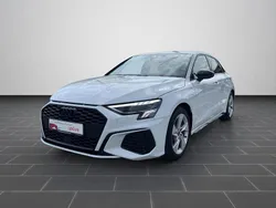 Weiß (metallic) Gebraucht 2023 Audi A3 Business Limousine | 31.900 € (Fairer Preis)
