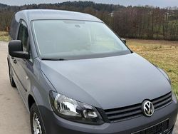 Grau Gebraucht 2014 VW Caddy Van / Kleinbus | 10.500 € (Etwas zu teuer)