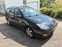Schwarz Gebraucht 2003 Ford Focus Trend Kombi | 600 € (Superpreis)