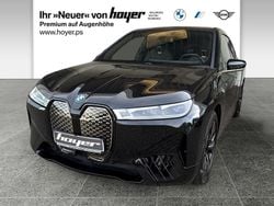Saphirschwarz (metallic) Gebraucht 2022 BMW iX Sport Line SUV | 69.890 € (Teuer)