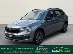 Graphitegrau metallic Neu 2025 Skoda Kamiq Tour SUV | 31.520 € (Fairer Preis)