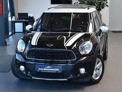 Schwarz Gebraucht 2016 Mini Cooper Countryman SUV | 11.550 €