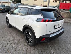 Gebraucht 2022 Peugeot 2008 Allure SUV | 13.566 € (Guter Preis)