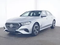 Silber Gebraucht 2024 Mercedes E220 Avantgarde Limousine | 51.680 € (Guter Preis)