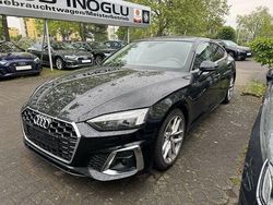 Schwarz mythosschwarz metallic (metallic) Gebraucht 2024 Audi A5 S-Line Coupé | 40.880 € (Superpreis)