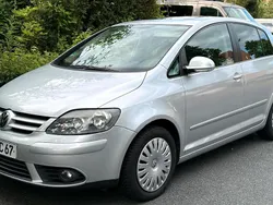 Silber Gebraucht 2005 VW Golf V Limousine | 2.650 € (Fairer Preis)