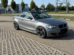 Grau Gebraucht 2009 BMW 118 Cabriolet Cabrio | 7.999 € (Fairer Preis)