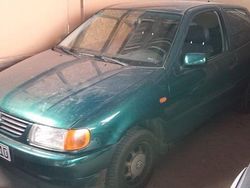 Grün Gebraucht 1998 VW Polo Kleinwagen | 500 € (Guter Preis)