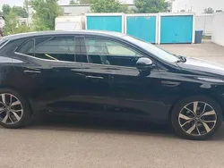 Schwarz Gebraucht 2016 Renault Mégane III Bose Edition Limousine | 12.000 € (Teuer)