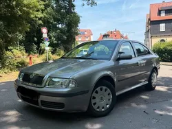 Gold Gebraucht 2007 Skoda Octavia Tour Limousine | 3.490 € (Fairer Preis)