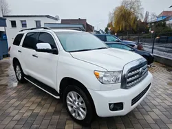 Weiß Gebraucht 2013 Toyota Sequoia Platinum SUV | 34.800 €