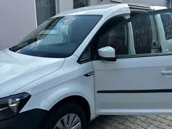 Gebraucht 2017 VW Caddy Family Van / Kleinbus | 11.600 € (Etwas zu teuer)