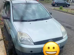 Silber Gebraucht 2004 Ford Fiesta Kleinwagen | 1.500 € (Guter Preis)