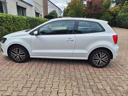 Weiß Gebraucht 2016 VW Polo Allstar Kleinwagen | 6.700 € (Fairer Preis)