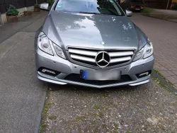 Grau Gebraucht 2011 Mercedes E350 Coupé | 11.100 € (Fairer Preis)