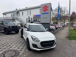 Weiß Gebraucht 2023 Suzuki Swift Comfort+ Kleinwagen | 15.490 € (Guter Preis)