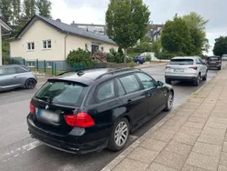 Schwarz Gebraucht 2010 BMW 318 Kombi | 2.200 € (Fairer Preis)