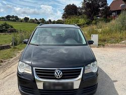 Schwarz Gebraucht 2007 VW Touran Trendline Van / Kleinbus | 2.550 € (Fairer Preis)
