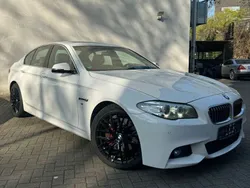 Weiß Gebraucht 2013 BMW 530 M Sport Limousine | 15.990 € (Teuer)