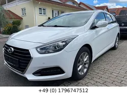 Weiß Gebraucht 2017 Hyundai i40 Kombi | 8.400 € (Fairer Preis)