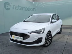 Weiß Gebraucht 2024 Ford Focus Limousine | 21.549 € (Superpreis)