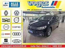 Deep black perleffekt Gebraucht 2016 VW Touran Highline Van / Kleinbus | 23.900 € (Teuer)