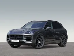 Grau Neu 2025 Porsche Cayenne SUV | 149.359 € (Etwas zu teuer)