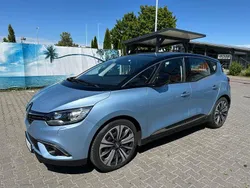 Blau Gebraucht 2017 Renault Scénic IV Intens Van / Kleinbus | 12.400 € (Guter Preis)